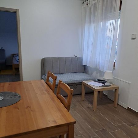 Sara1 Apartment Slavonski Brod Ngoại thất bức ảnh