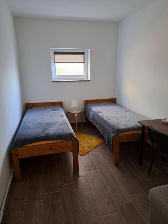Sara1 Apartment Slavonski Brod Ngoại thất bức ảnh