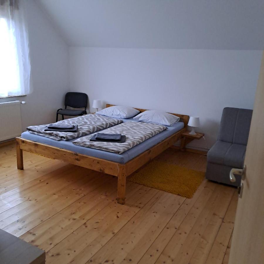 Sara1 Apartment Slavonski Brod Ngoại thất bức ảnh